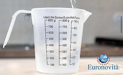 Foto di BROCCA GRADUATA 800ML