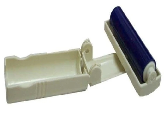 SPAZZOLA LEVAPELUCCHI PICCOLA EN-81776
