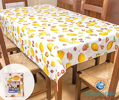 Foto di TOVAGLIA PLASTICA 140X200CM 220GR BUSTA CON STAMPELLA