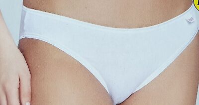 Foto di SLIP DONNA BIANCO VITA BASSA TAG.S 90% COTONE 10% ELASTAN